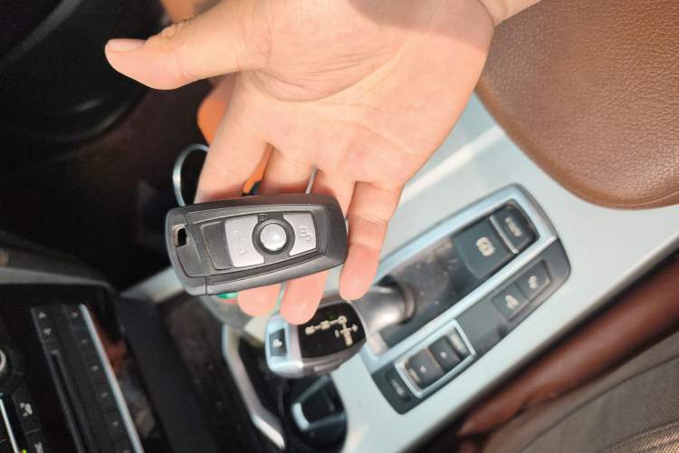 Used BMW X3 2014 xDrive28i Leading Model Vehicle Key