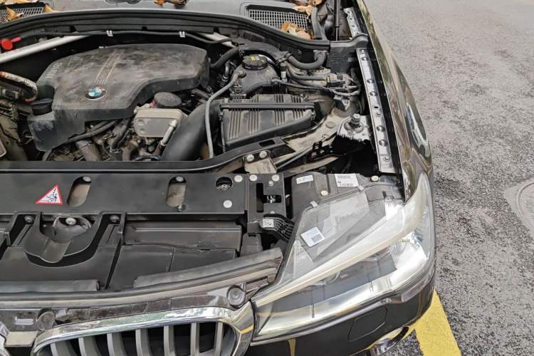 Used BMW X3 2014 xDrive20i X Design Package Engine Bay Left