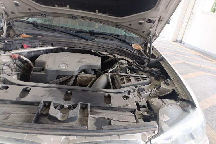Used BMW X3 2014 xDrive28i Leading Model Engine Bay Left