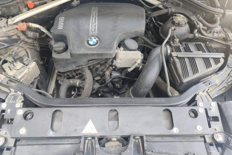 Used BMW X3 2014 xDrive20i X Design Package Engine Bay