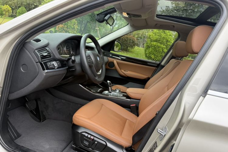 Used BMW X3 2014 xDrive20i X Design Package Interior 6