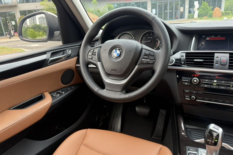 Used BMW X3 2014 xDrive20i X Design Package Interior 8