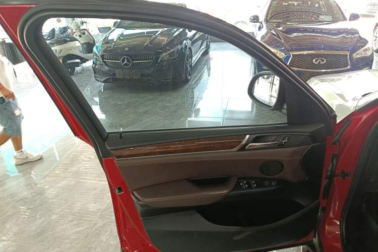 Used BMW X3 2014 xDrive20i X Design Package Left Front Door Interior