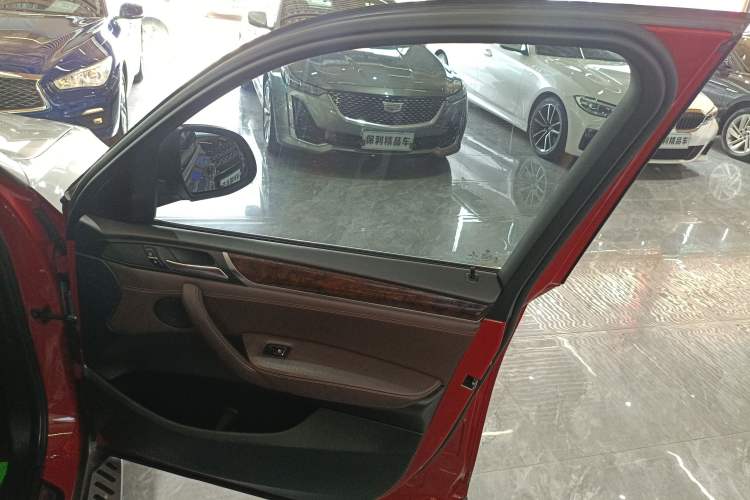 Used BMW X3 2014 xDrive20i X Design Package Right Front Door Interior