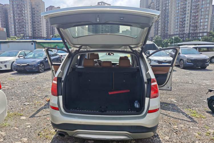 Used BMW X3 2014 xDrive20i X Design Package Trunk