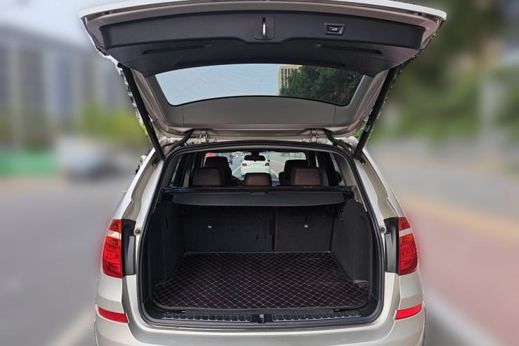 Used BMW X3 2014 xDrive20i X Design Package Trunk