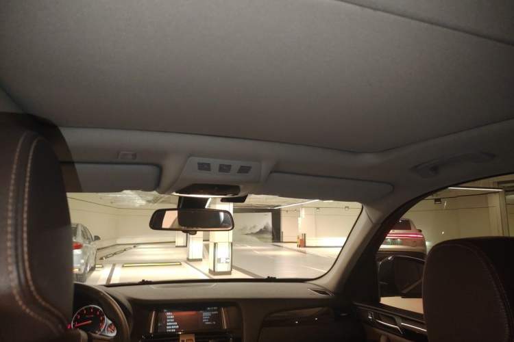 Used BMW X3 2014 xDrive20i X Design Package Headliner