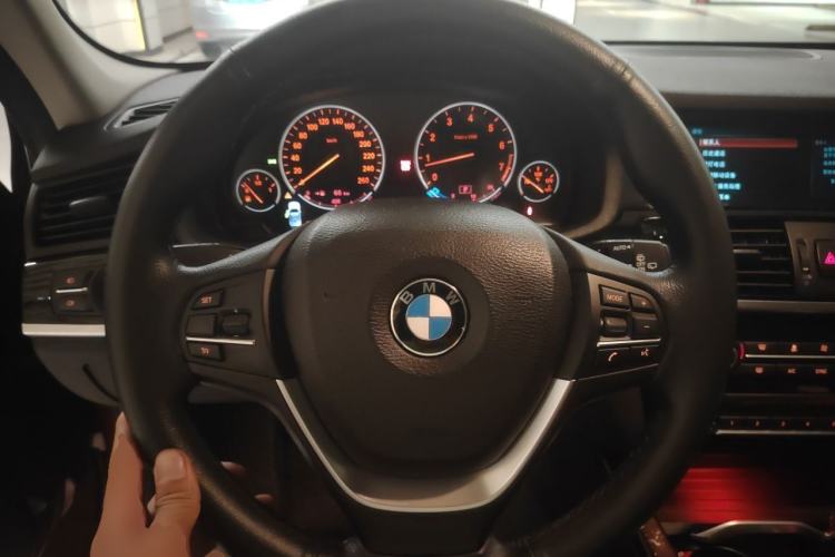 Used BMW X3 2014 xDrive20i X Design Package Steering Wheel
