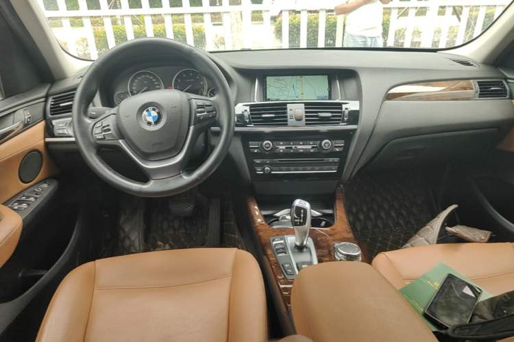 Used BMW X3 2014 xDrive20i X Design Package Center Console