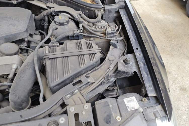 Used BMW X3 2014 xDrive20i X Design Package Engine Bay Left