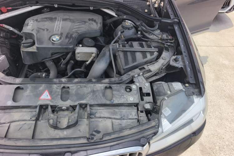 Used BMW X3 2014 xDrive20i X Design Package Engine Bay Left
