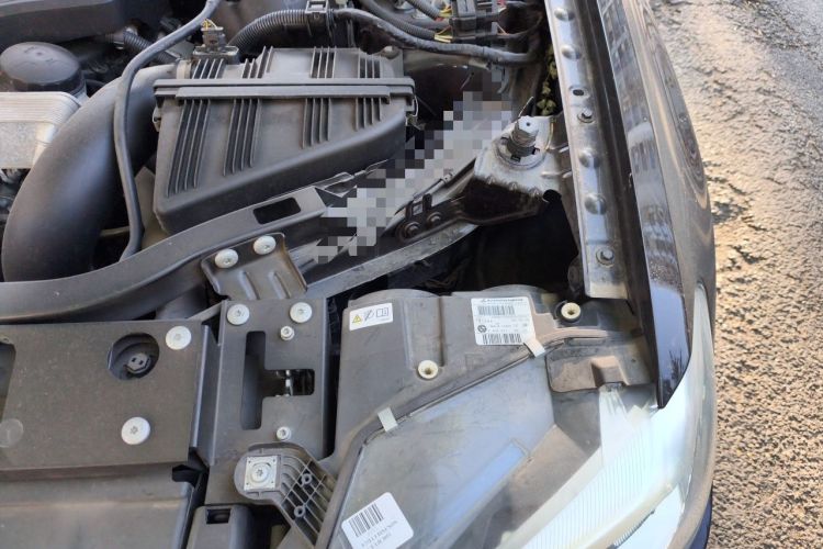 Used BMW X3 2014 xDrive28i X Design Package Engine Bay Left