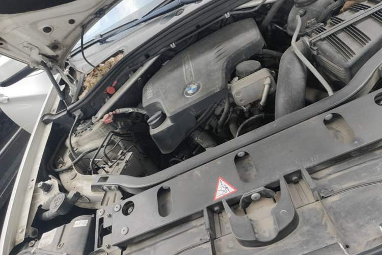 Used BMW X3 2014 xDrive20i X Design Package Engine Bay Right