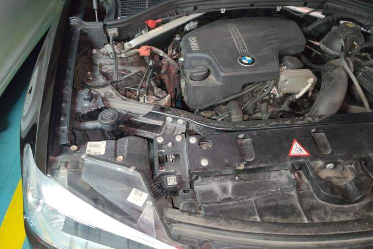 Used BMW X3 2014 xDrive20i X Design Package Engine Bay Right