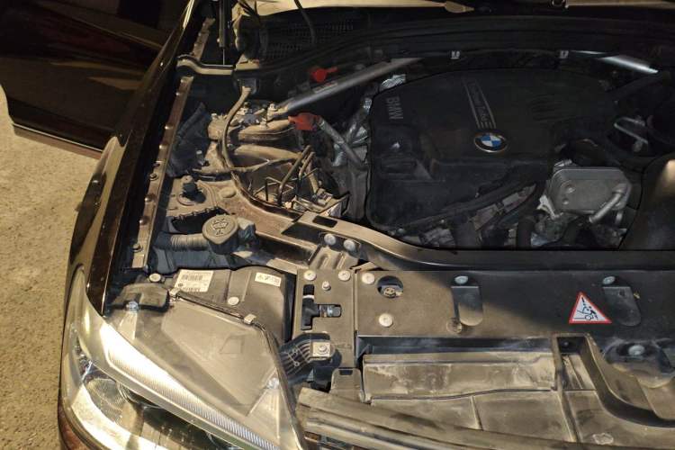 Used BMW X3 2014 xDrive20i X Design Package Engine Bay Right