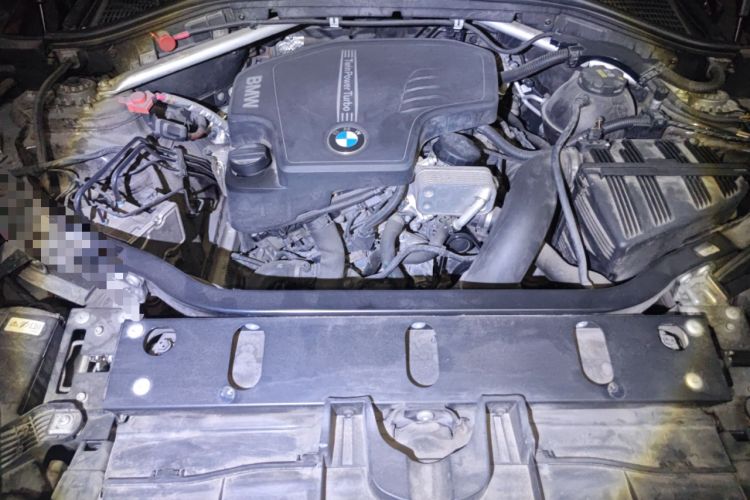 Used BMW X3 2014 xDrive20i X Design Package Engine Bay
