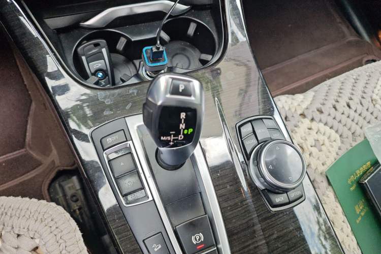 Used BMW X3 2014 xDrive28i X Design Package Gear Lever