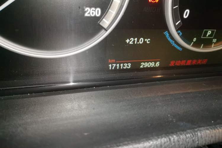 Used BMW X3 2014 xDrive20i Leading Model Odometer Close Up