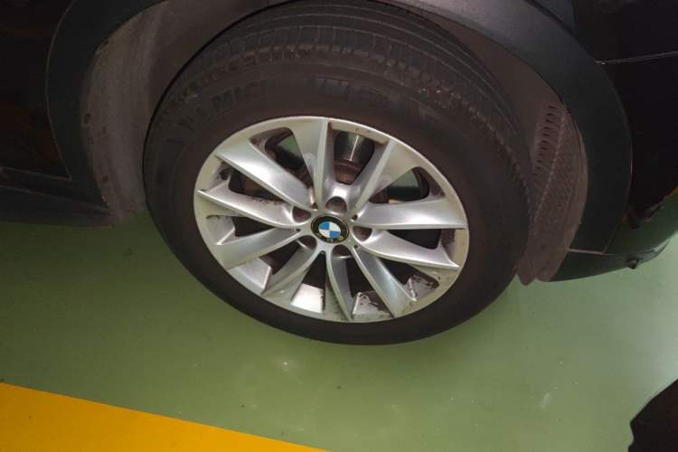 Used BMW X3 2014 xDrive20i X Design Package Right Front Wheel Hub