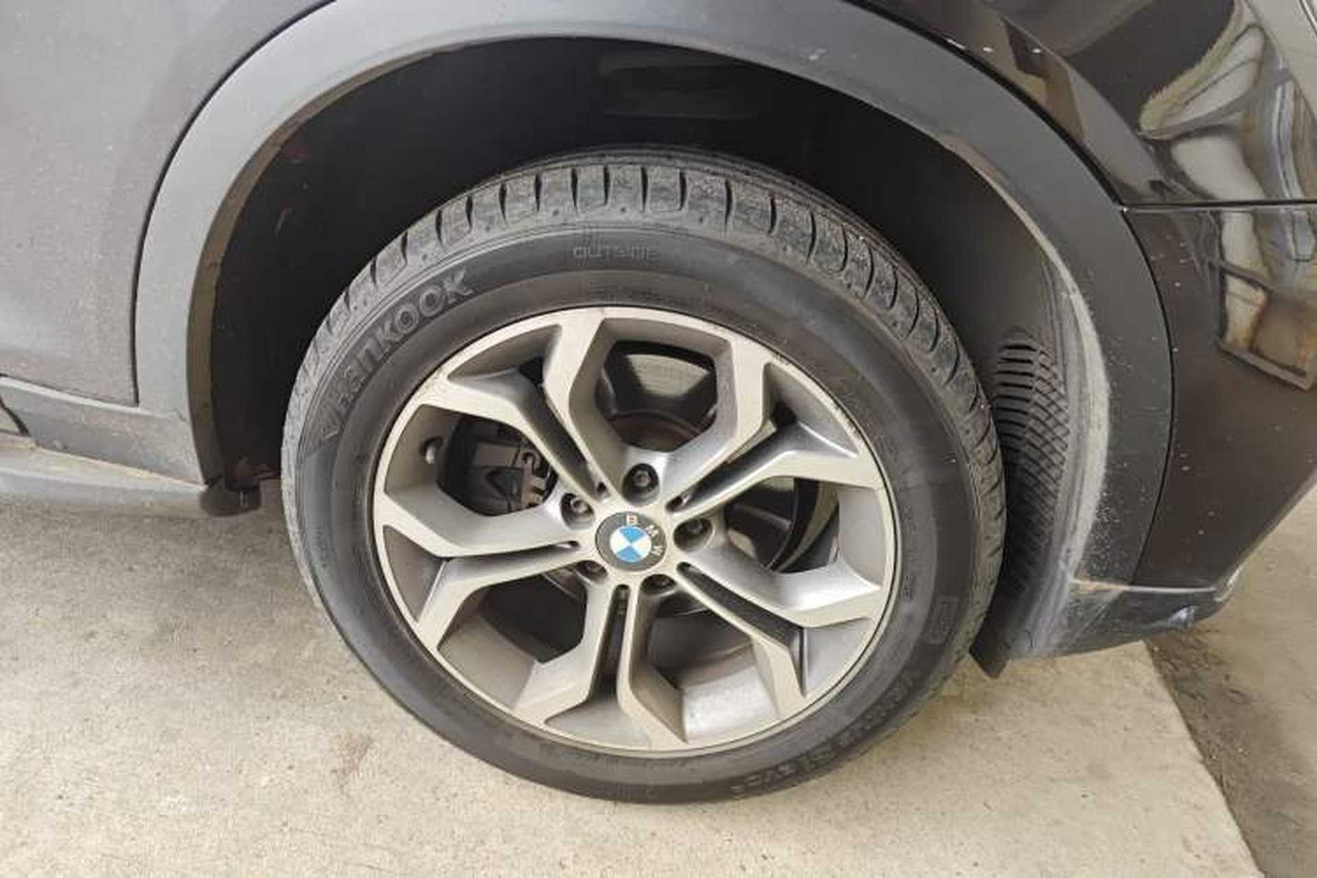 Used BMW X3 2014 xDrive20i X Design Package Right Front Wheel Hub