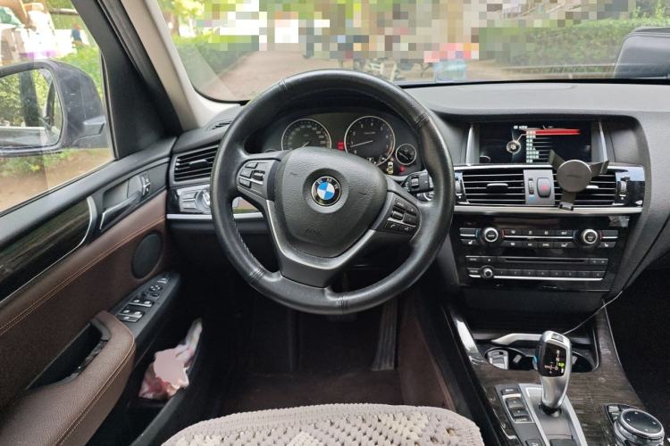 Used BMW X3 2014 xDrive28i X Design Package Steering Wheel