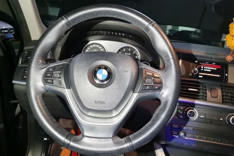 Used BMW X3 2014 xDrive20i Leading Model Steering Wheel