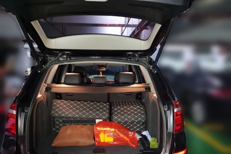 Used BMW X3 2014 xDrive20i Leading Model Trunk