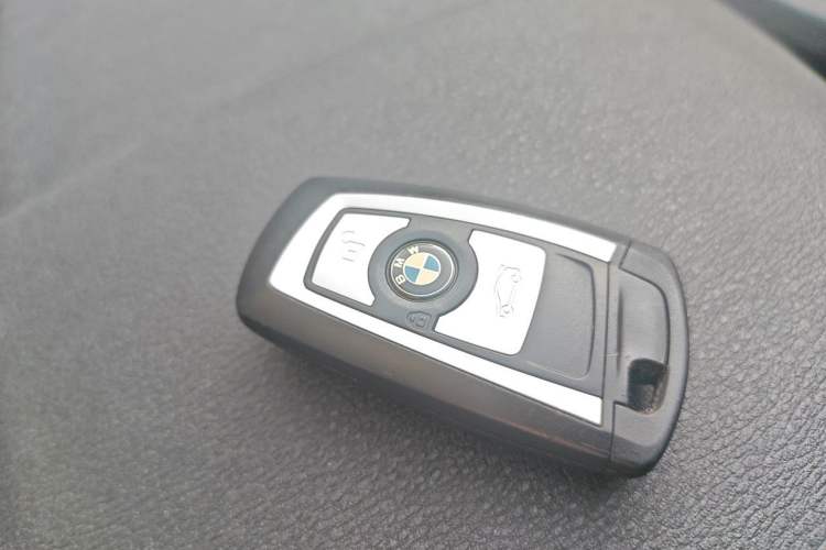 Used BMW X3 2014 xDrive20i X Design Package Vehicle Key
