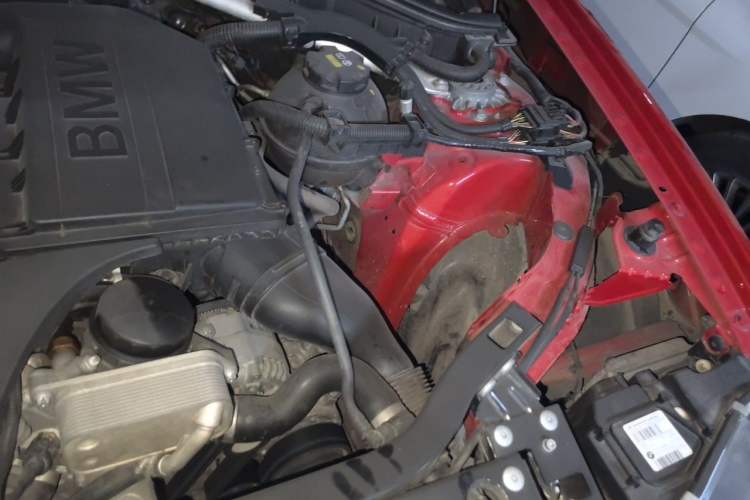 Used BMW X3 2014 xDrive35i M Sport model Engine Bay Left