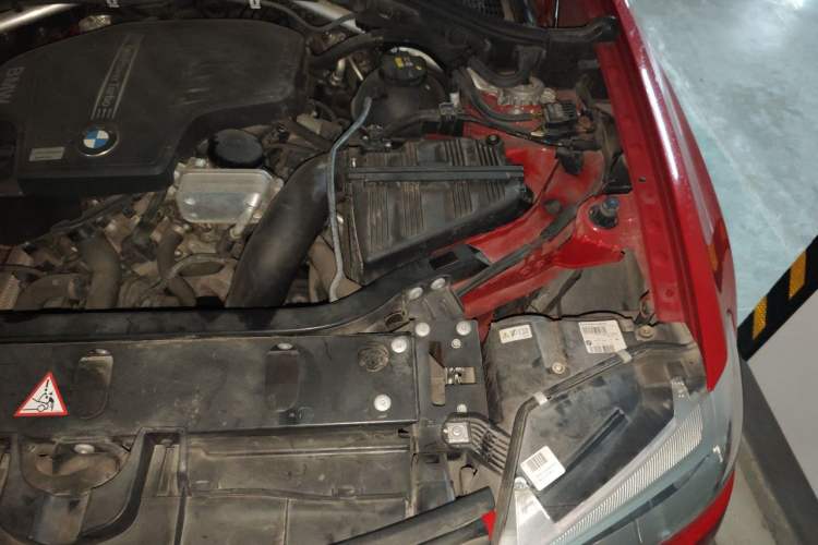 Used BMW X3 2014 xDrive20i X Design Package Engine Bay Left