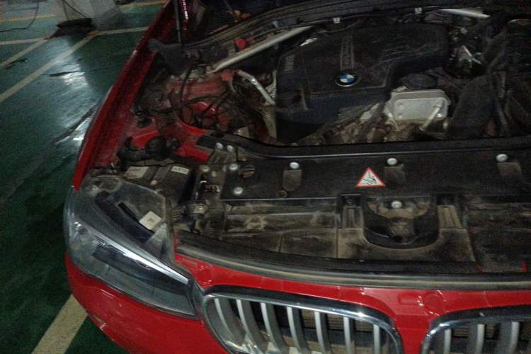 Used BMW X3 2014 xDrive20i X Design Package Engine Bay Right