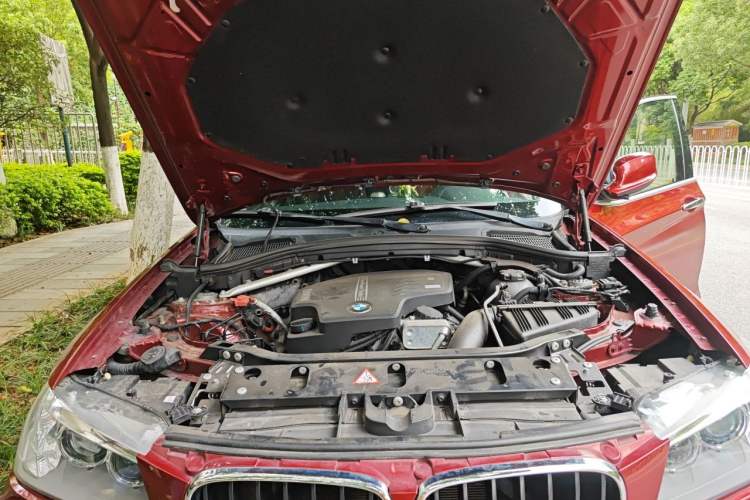 Used BMW X3 2014 xDrive20i X Design Package Engine Bay