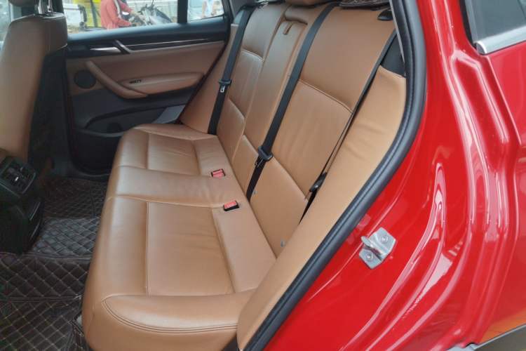 Used BMW X3 2014 xDrive20i X Design Package Interior 4