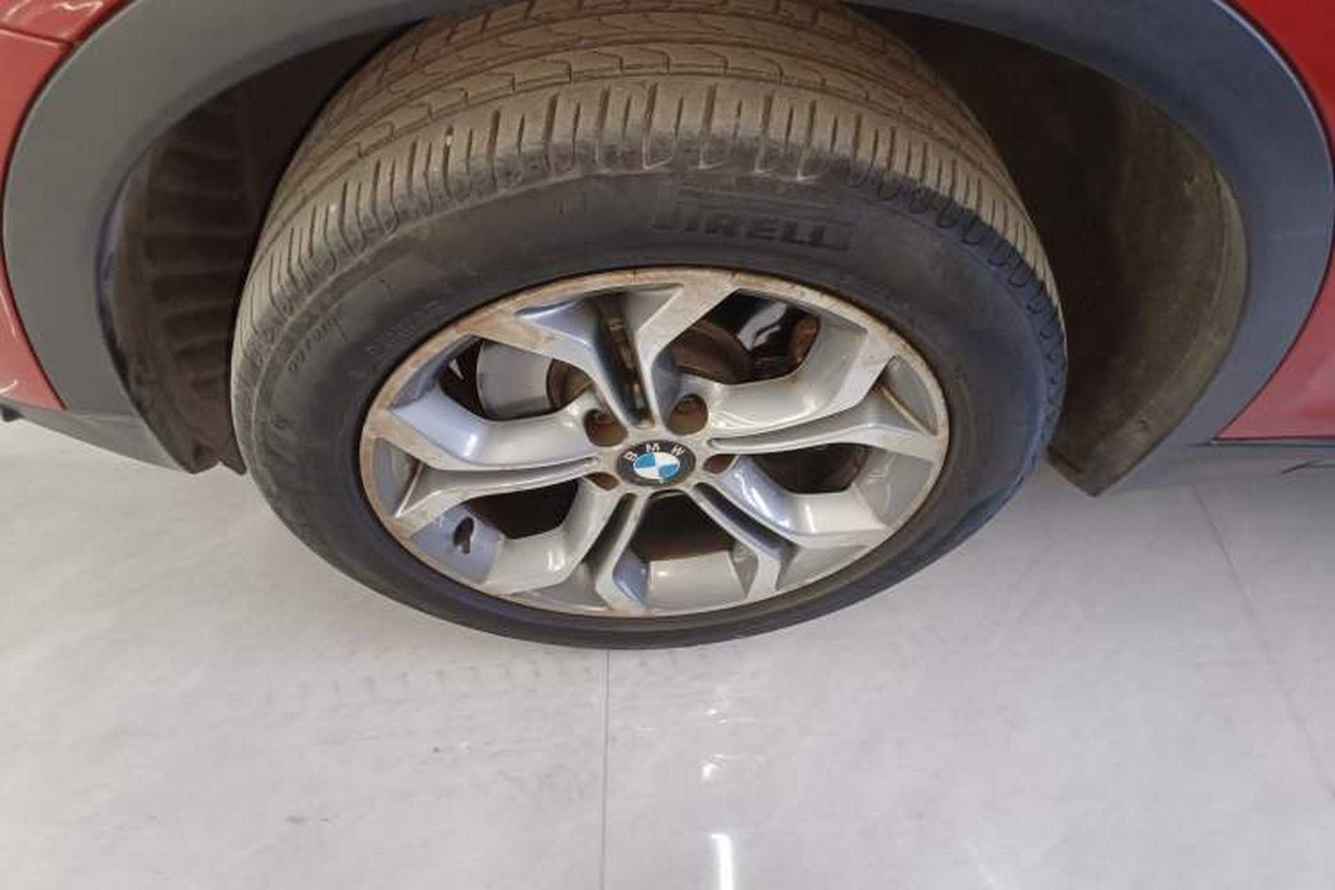 Used BMW X3 2014 xDrive20i X Design Package Left Front Wheel Hub