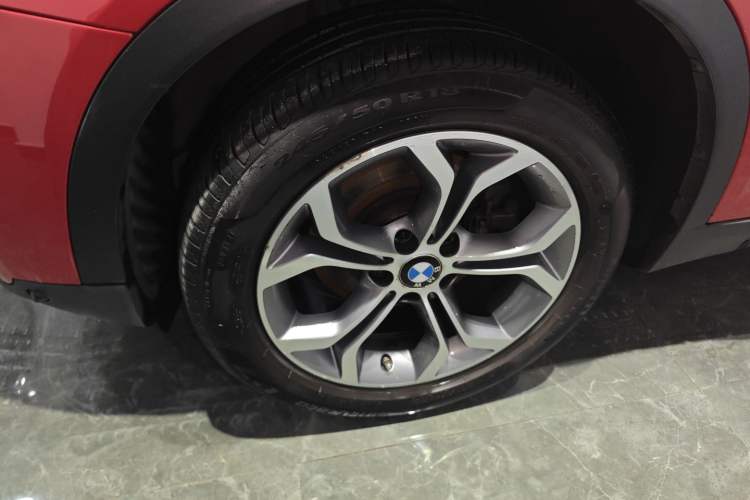 Used BMW X3 2014 xDrive20i X Design Package Left Front Wheel Hub