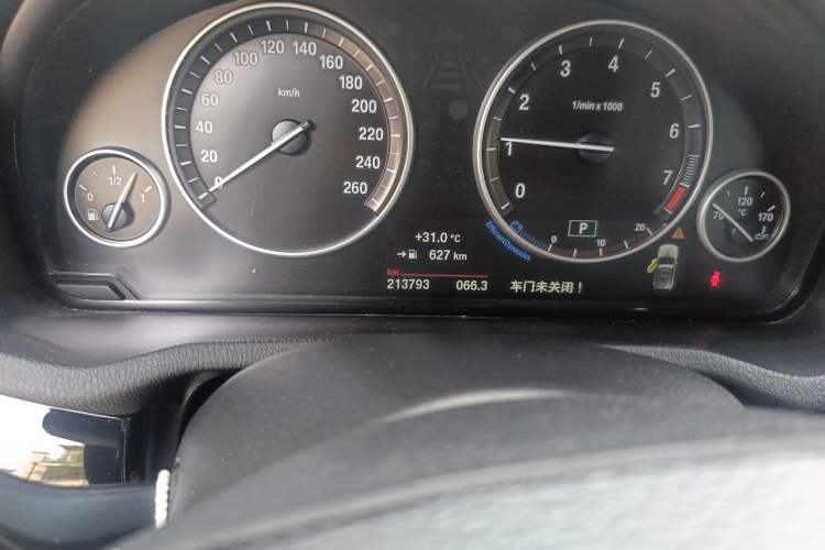 Used BMW X3 2014 xDrive20i X Design Package Odometer Close Up