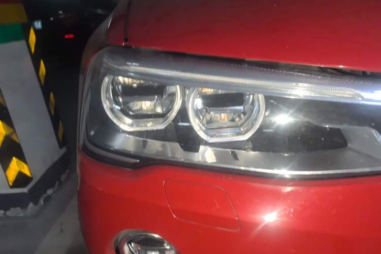 Used BMW X3 2014 xDrive35i M Sport model Right Front Headlight