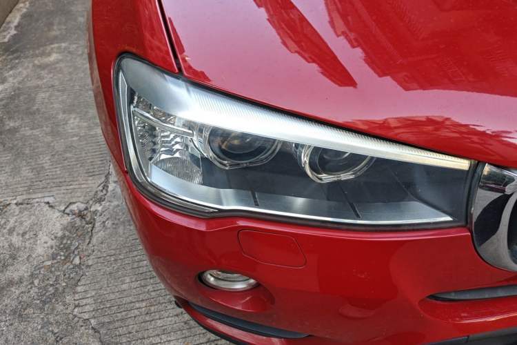 Used BMW X3 2014 xDrive20i Leading Model Right Front Headlight
