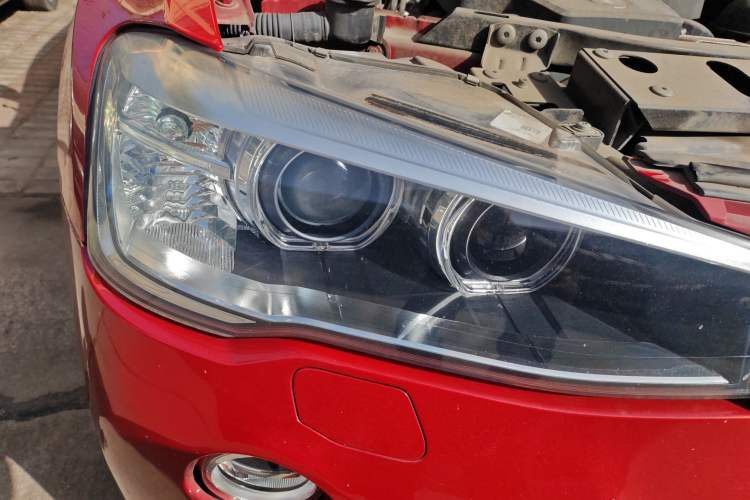 Used BMW X3 2014 xDrive20i X Design Package Right Front Headlight