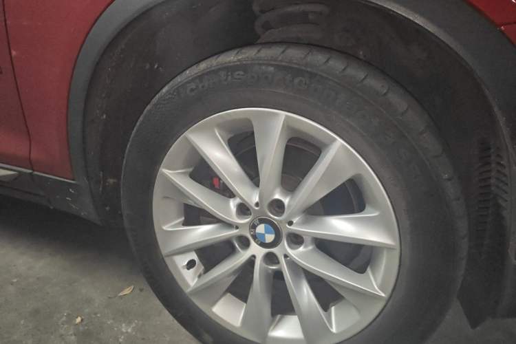 Used BMW X3 2014 xDrive20i X Design Package Right Front Wheel Hub