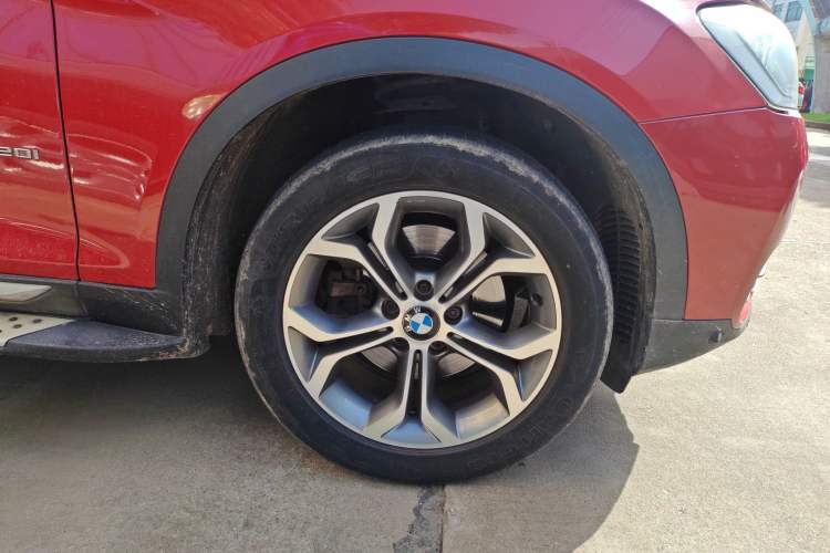 Used BMW X3 2014 xDrive20i X Design Package Right Front Wheel Hub