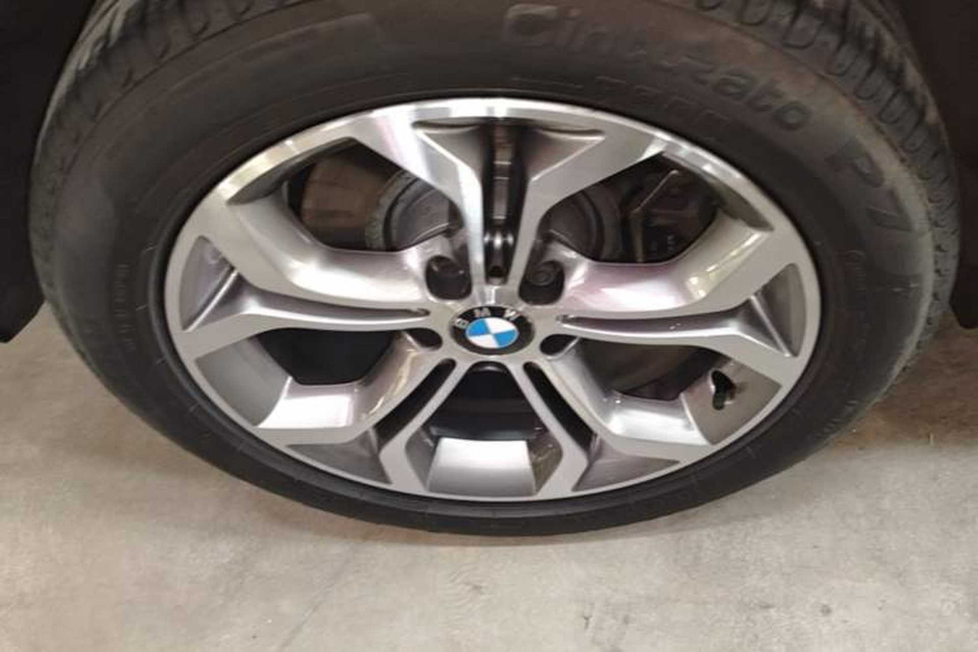 Used BMW X3 2014 xDrive20i X Design Package Right Rear Wheel Hub