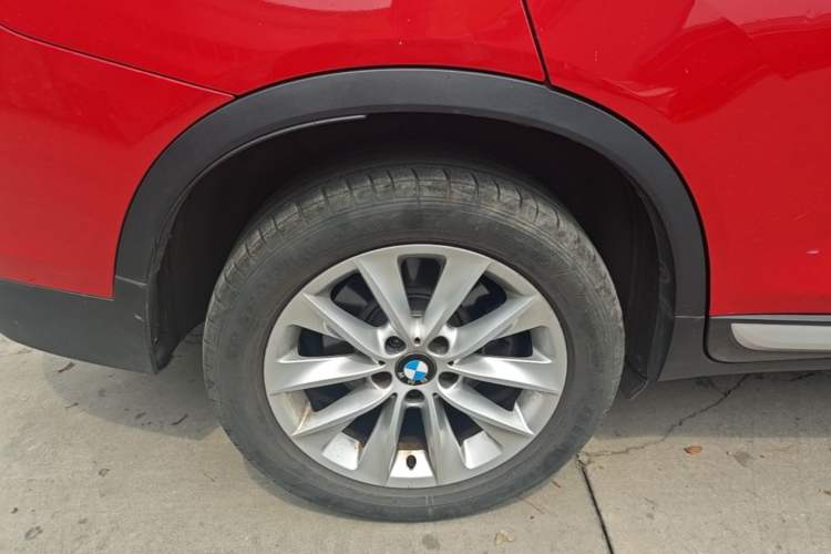 Used BMW X3 2014 xDrive20i X Design Package Right Rear Wheel Hub
