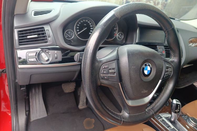 Used BMW X3 2014 xDrive20i X Design Package Steering Wheel