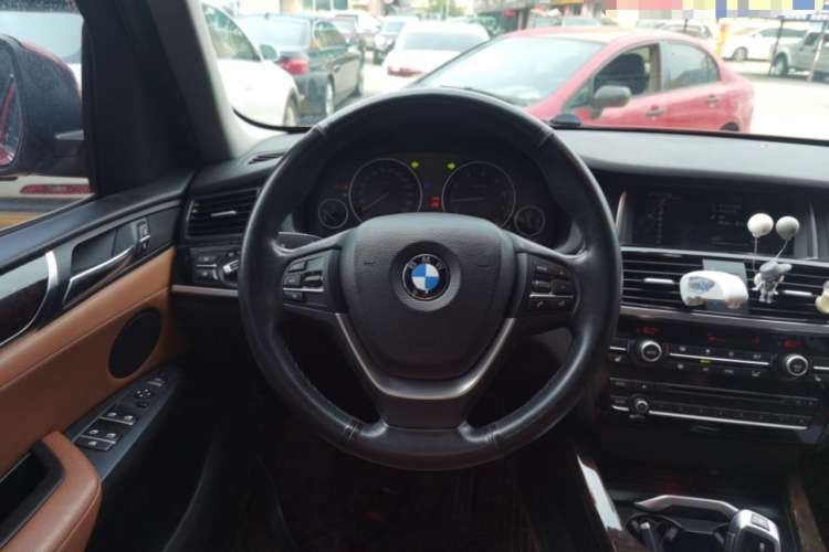 Used BMW X3 2014 xDrive20i X Design Package Steering Wheel