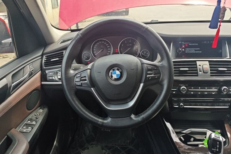 Used BMW X3 2014 xDrive20i X Design Package Steering Wheel