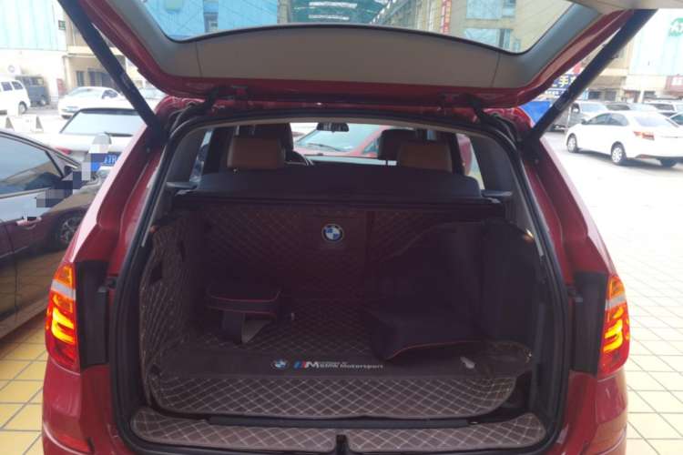 Used BMW X3 2014 xDrive20i X Design Package Trunk