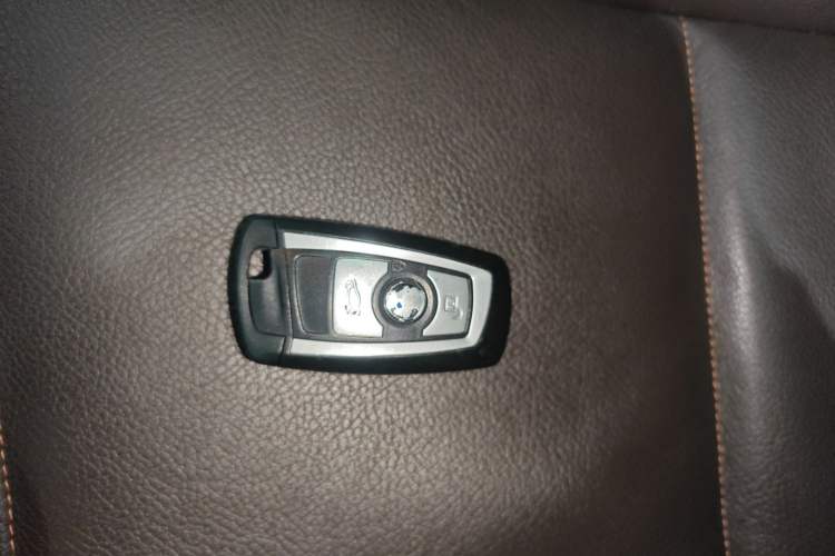 Used BMW X3 2014 xDrive20i X Design Package Vehicle Key