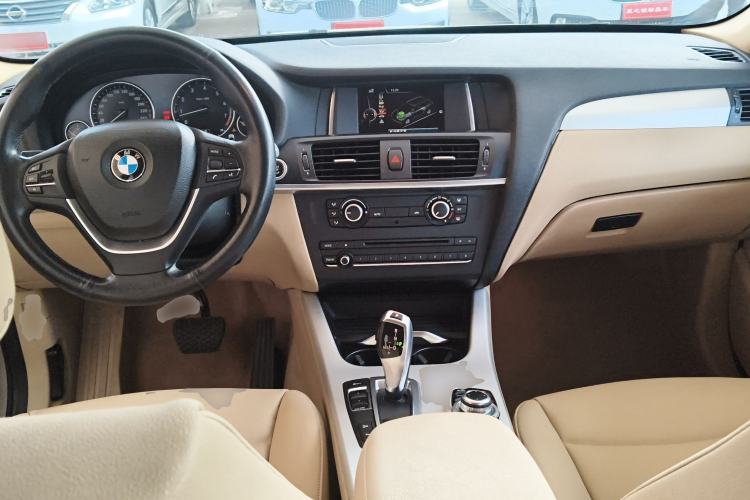 Used BMW X3 2014 xDrive20i Leading Model Center Console