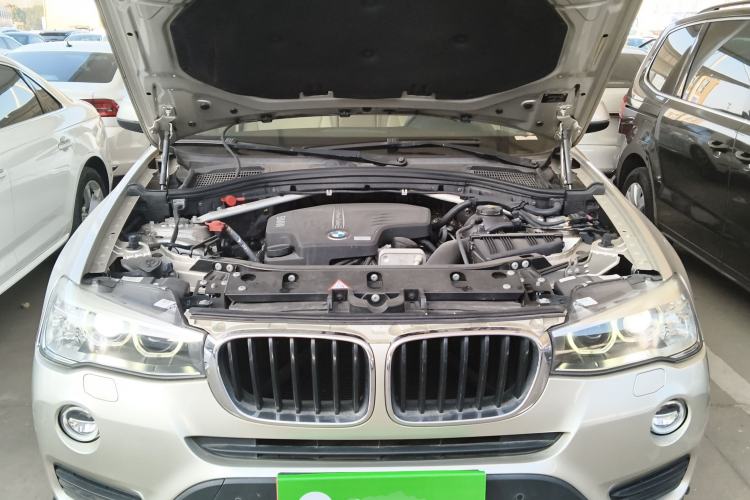 Used BMW X3 2014 xDrive20i Leading Model Engine Bay